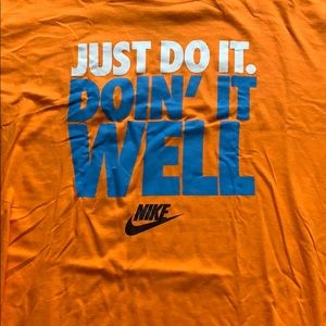 Nike t shirt